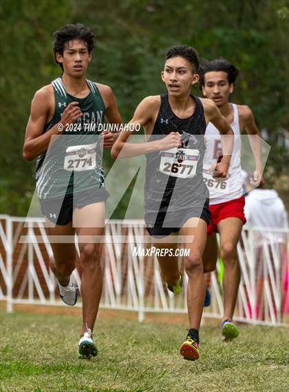 Thumbnail 2 in UIL 6A Boys Cross Country Finals photogallery.