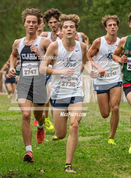 Thumbnail 3 in UIL 6A Boys Cross Country Finals photogallery.