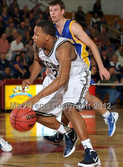 Thumbnail 3 in Ripon Christian vs. Central Catholic (CIF SJS D5 Playoffs) photogallery.