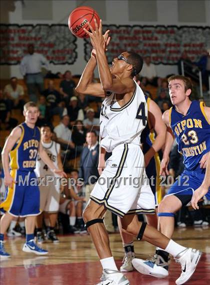 Thumbnail 2 in Ripon Christian vs. Central Catholic (CIF SJS D5 Playoffs) photogallery.