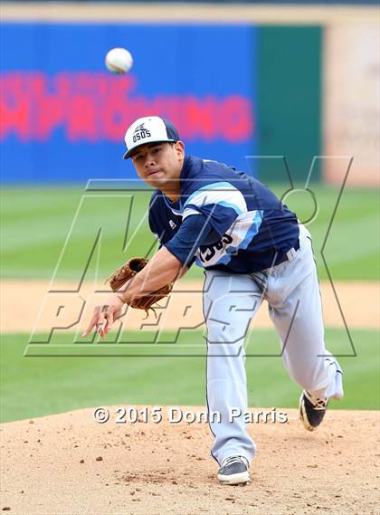 Thumbnail 1 in Los Osos vs. Damien photogallery.