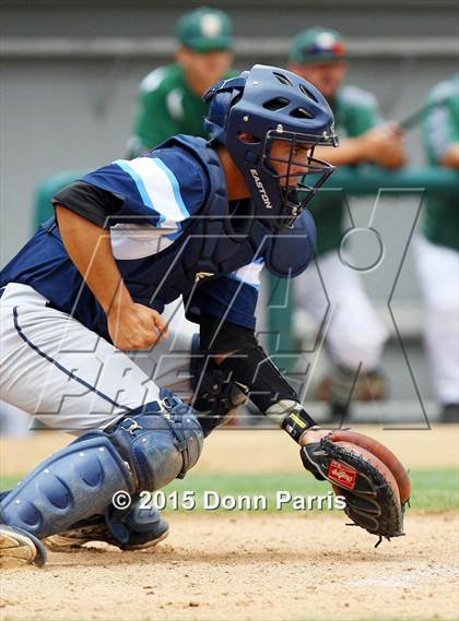 Thumbnail 1 in Los Osos vs. Damien photogallery.