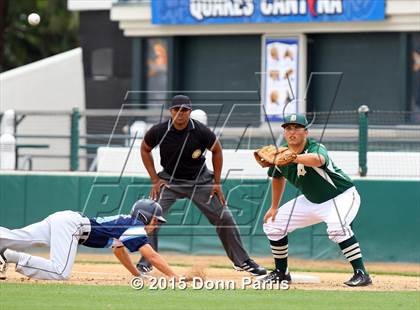 Thumbnail 1 in Los Osos vs. Damien photogallery.