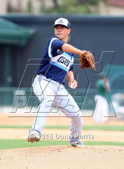 Thumbnail 2 in Los Osos vs. Damien photogallery.