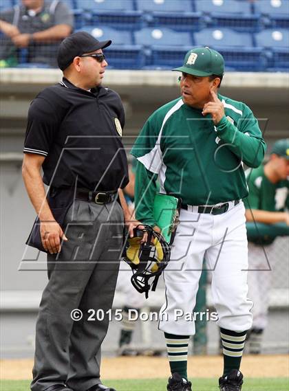Thumbnail 3 in Los Osos vs. Damien photogallery.