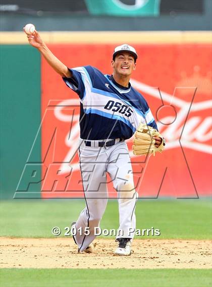 Thumbnail 2 in Los Osos vs. Damien photogallery.