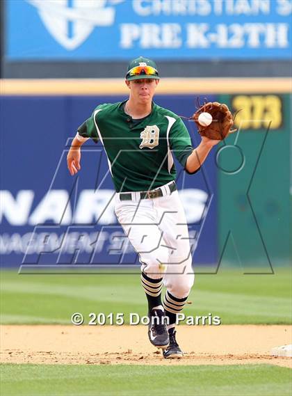 Thumbnail 2 in Los Osos vs. Damien photogallery.