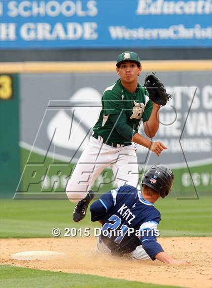 Thumbnail 2 in Los Osos vs. Damien photogallery.