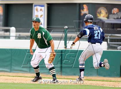 Thumbnail 2 in Los Osos vs. Damien photogallery.