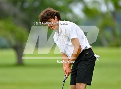 Thumbnail 1 in IHSAA Section 19 Final photogallery.