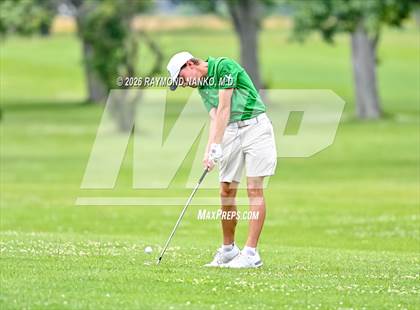 Thumbnail 3 in IHSAA Section 19 Final photogallery.