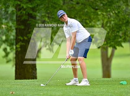 Thumbnail 3 in IHSAA Section 19 Final photogallery.