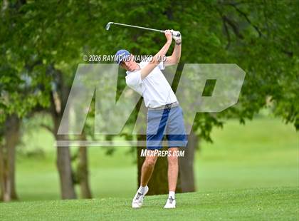 Thumbnail 2 in IHSAA Section 19 Final photogallery.