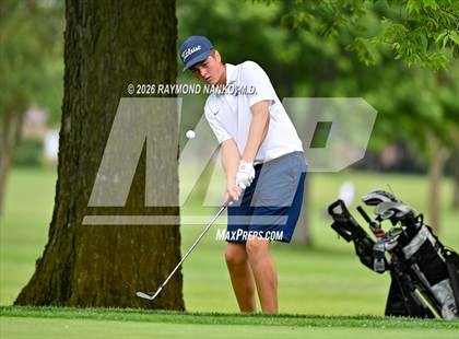 Thumbnail 2 in IHSAA Section 19 Final photogallery.