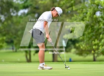 Thumbnail 1 in IHSAA Section 19 Final photogallery.