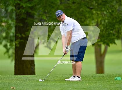 Thumbnail 2 in IHSAA Section 19 Final photogallery.
