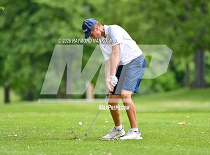 Thumbnail 2 in IHSAA Section 19 Final photogallery.