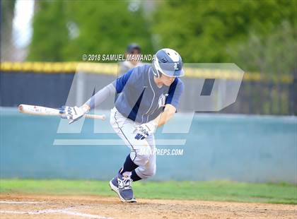 Thumbnail 3 in Loyola @ Crespi photogallery.