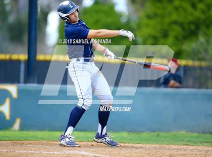 Thumbnail 1 in Loyola @ Crespi photogallery.