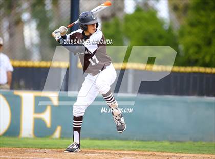Thumbnail 1 in Loyola @ Crespi photogallery.