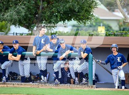 Thumbnail 1 in Loyola @ Crespi photogallery.