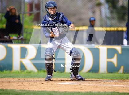 Thumbnail 3 in Loyola @ Crespi photogallery.