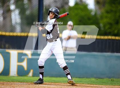 Thumbnail 1 in Loyola @ Crespi photogallery.