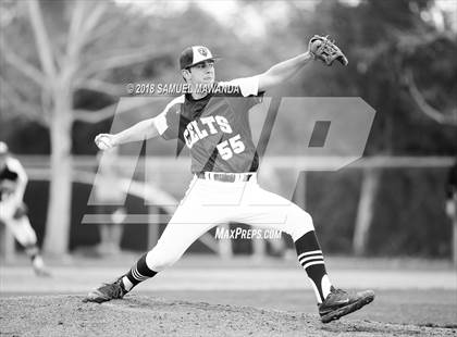Thumbnail 1 in Loyola @ Crespi photogallery.