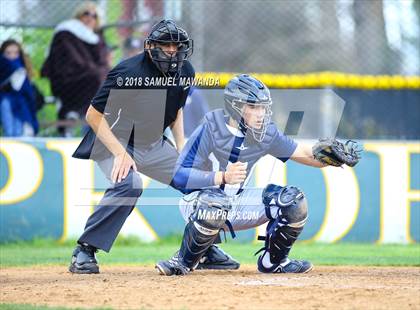 Thumbnail 1 in Loyola @ Crespi photogallery.