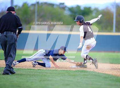 Thumbnail 1 in Loyola @ Crespi photogallery.