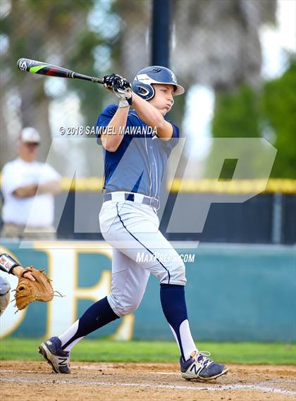 Thumbnail 3 in Loyola @ Crespi photogallery.