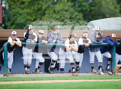 Thumbnail 3 in Loyola @ Crespi photogallery.