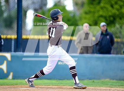 Thumbnail 3 in Loyola @ Crespi photogallery.