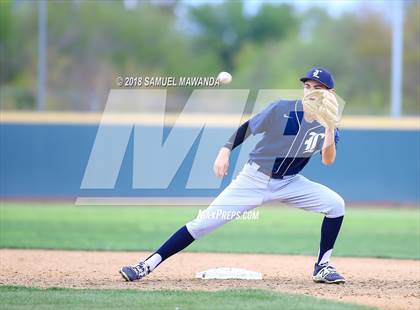 Thumbnail 2 in Loyola @ Crespi photogallery.