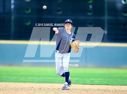 Thumbnail 3 in Loyola @ Crespi photogallery.