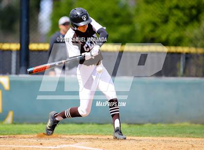 Thumbnail 2 in Loyola @ Crespi photogallery.