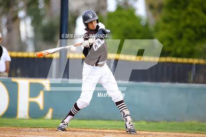 Thumbnail 2 in Loyola @ Crespi photogallery.