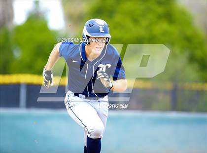 Thumbnail 3 in Loyola @ Crespi photogallery.