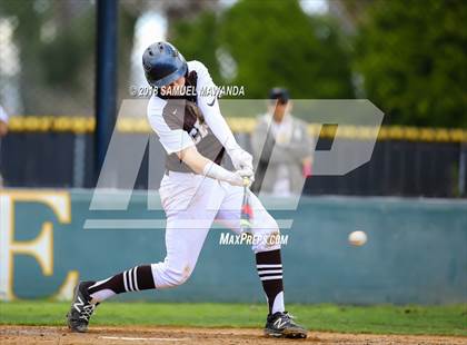 Thumbnail 1 in Loyola @ Crespi photogallery.