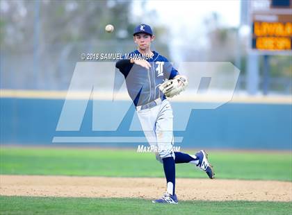 Thumbnail 1 in Loyola @ Crespi photogallery.