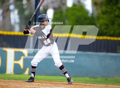 Thumbnail 3 in Loyola @ Crespi photogallery.