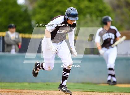 Thumbnail 2 in Loyola @ Crespi photogallery.