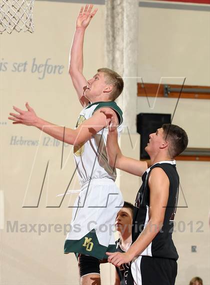 Thumbnail 1 in Valley Christian vs. Mountain Oaks (Viking Classic) photogallery.