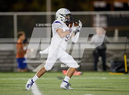 Thumbnail 3 in Lake Braddock @ Westfield photogallery.