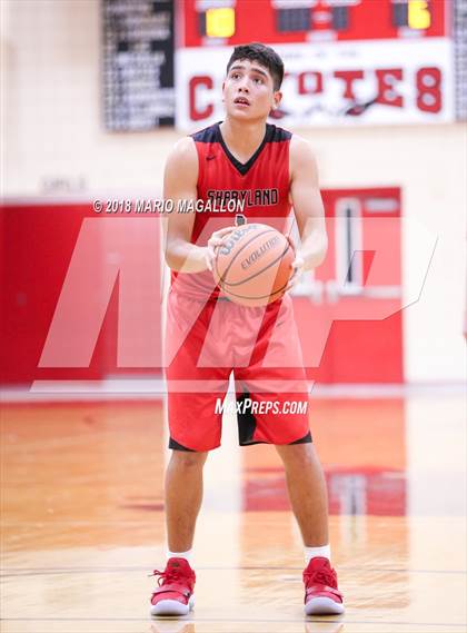 Thumbnail 2 in Sharyland vs. La Joya photogallery.
