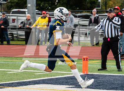 Thumbnail 3 in Catholic Memorial @ Xaverian Brothers photogallery.