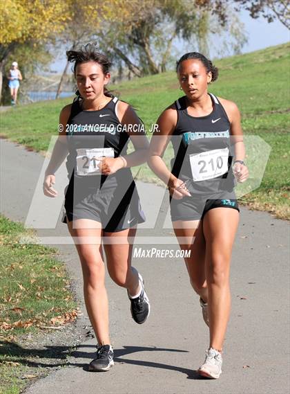 Thumbnail 3 in BVAL Cross Country Championship photogallery.