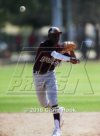 Thumbnail 1 in Bellflower vs. Sahuaro (Lancer Baseball Classic) photogallery.