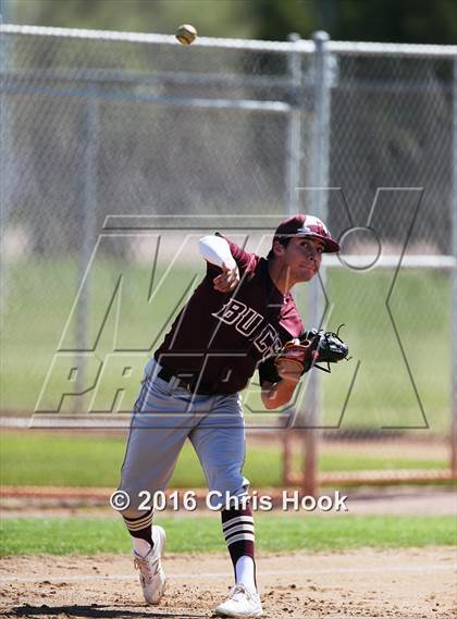 Thumbnail 2 in Bellflower vs. Sahuaro (Lancer Baseball Classic) photogallery.