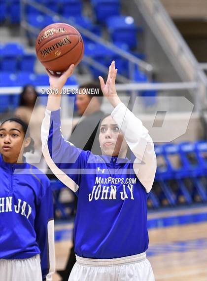 Thumbnail 3 in MacArthur [Douglas] vs Jay [John] photogallery.